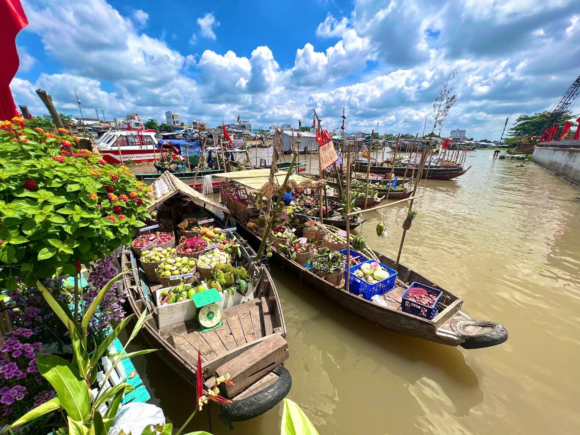 Ben Do Xua Homestay & Coffee Cai Rang Bagian luar foto